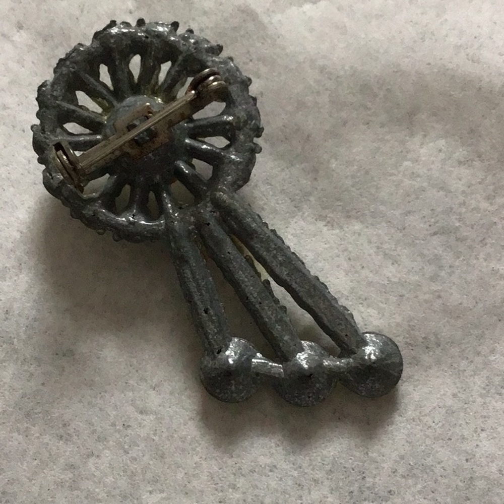 50’s Rhinestone Brooch - Picture 4 of 4
